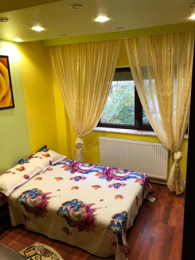Clau Apartment Galati  Bagian luar foto