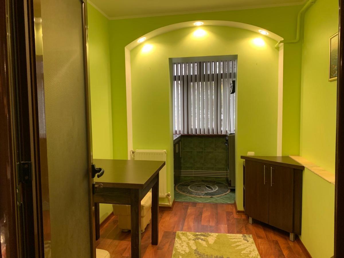 Clau Apartment Galati  Bagian luar foto