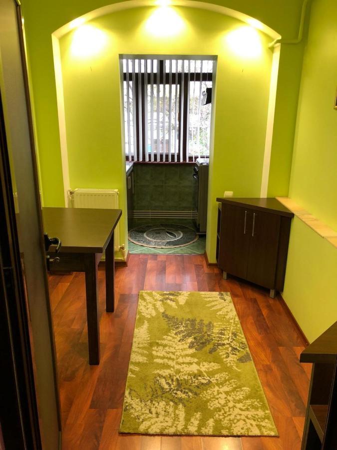 Clau Apartment Galati  Bagian luar foto