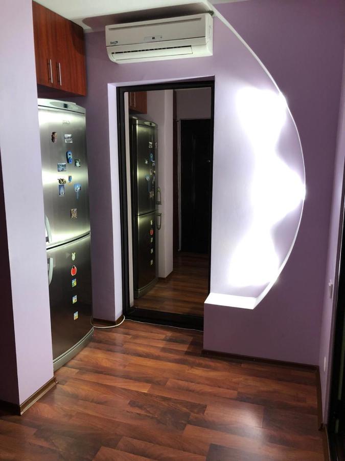 Clau Apartment Galati  Bagian luar foto