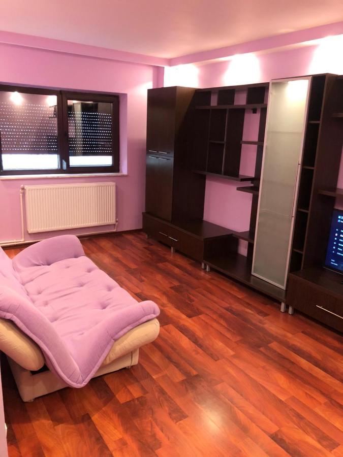 Clau Apartment Galati  Bagian luar foto